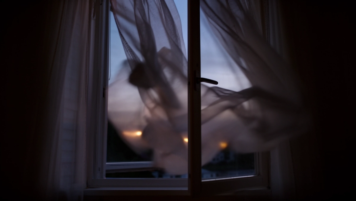 Jak zamknąć okno bez klamki